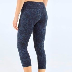Lululemon Wunder Under Crop Blue Leggings
